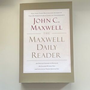 The Maxwell Daily Reader by John C. Maxwell